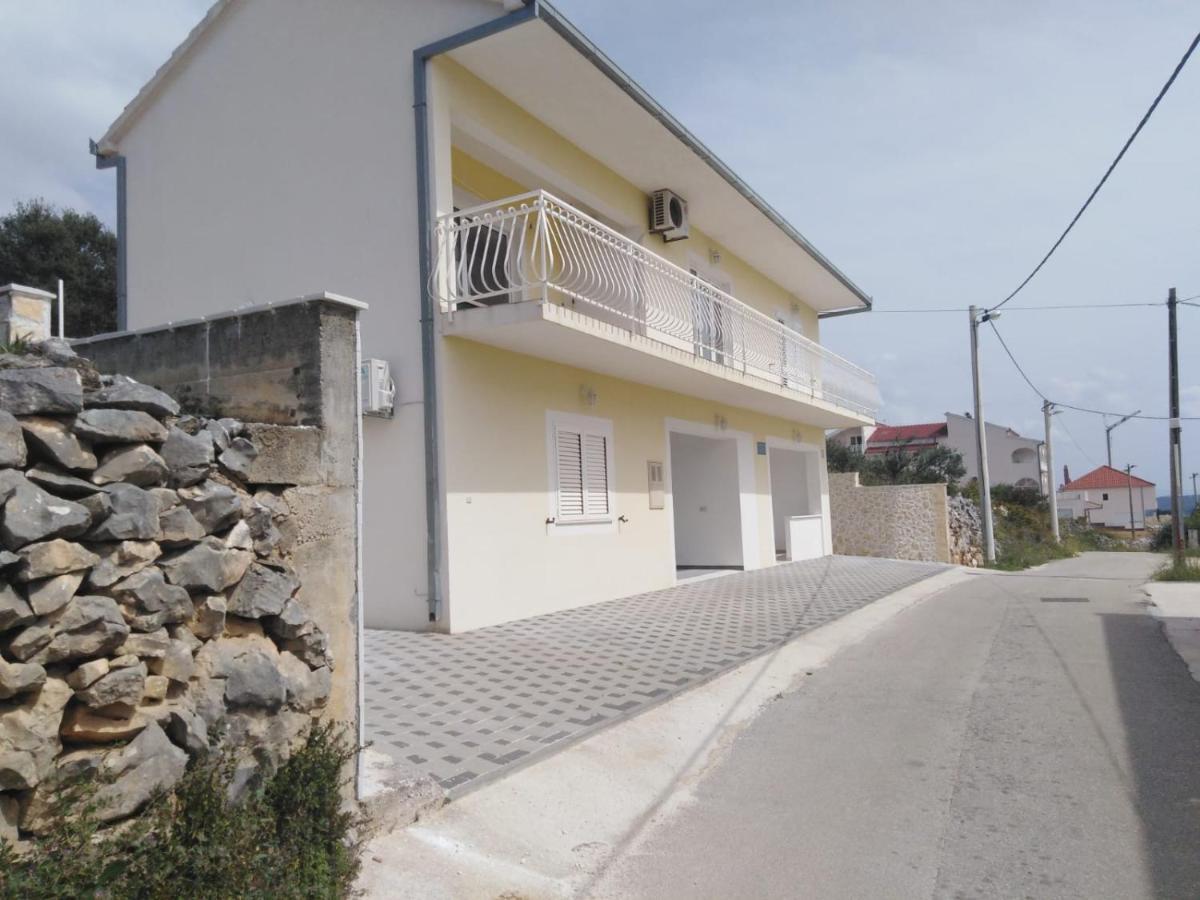 Apartments Braco Seget Vranjica Exterior photo